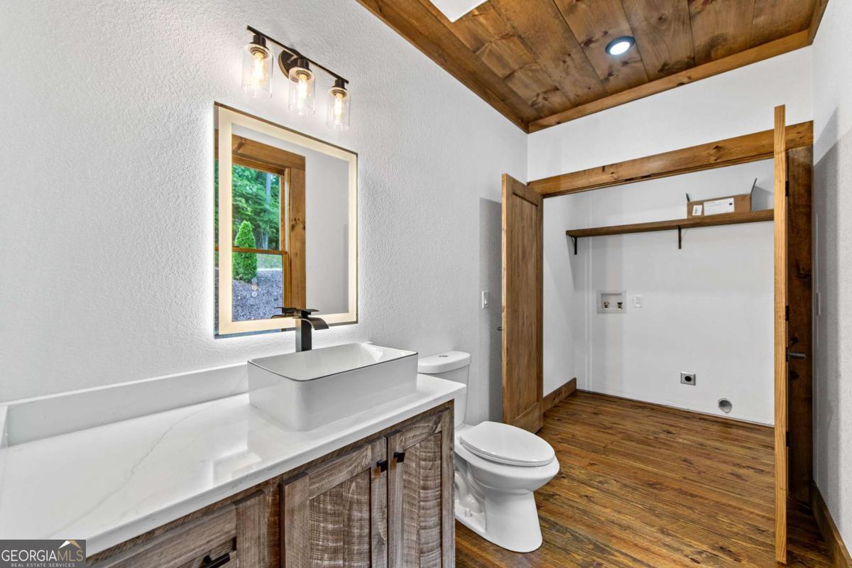 65 Wolf Creek Heights Property Photo 22