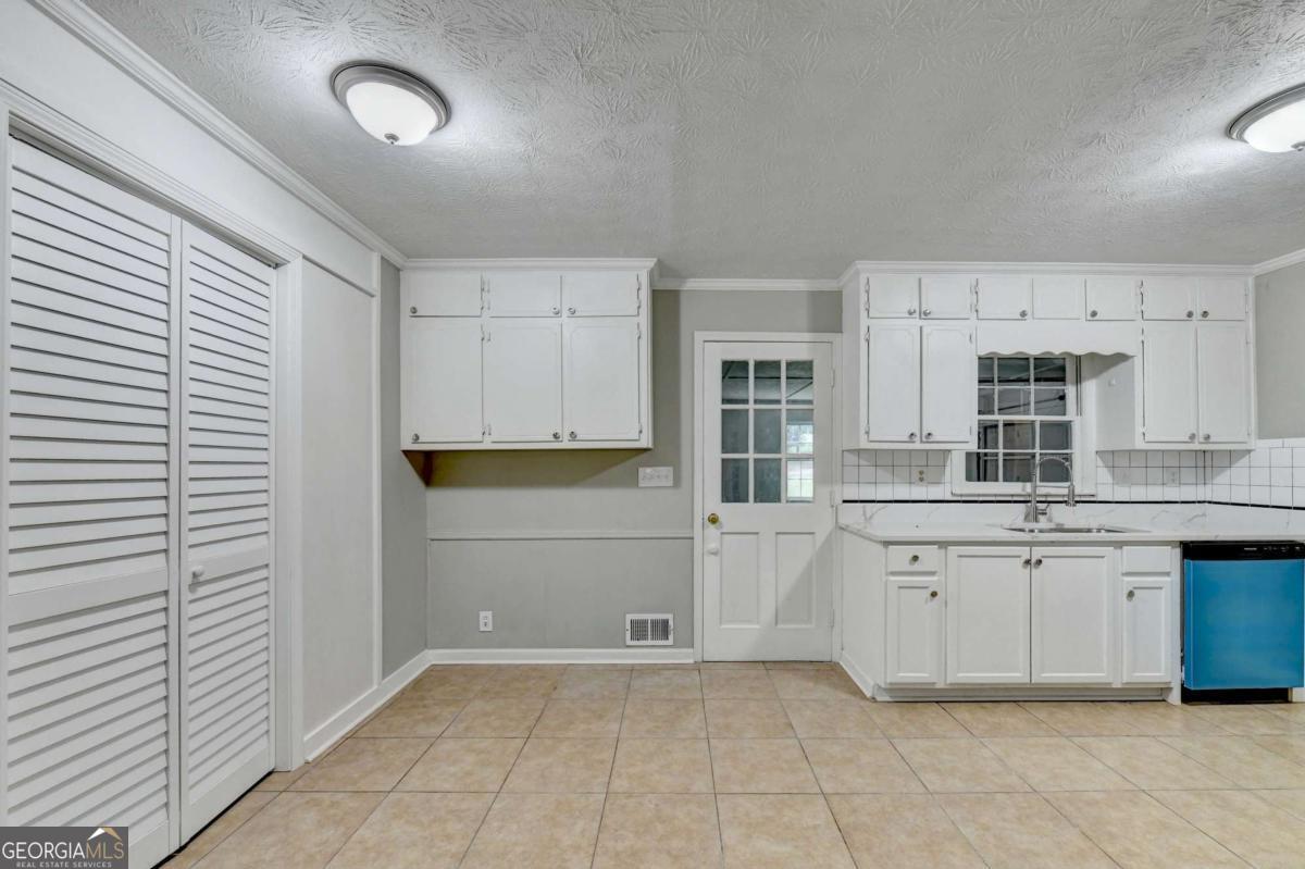 759 Springwood Drive Nw Property Photo 9