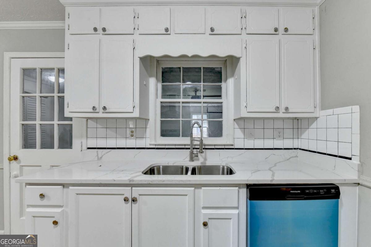 759 Springwood Drive Nw Property Photo 13