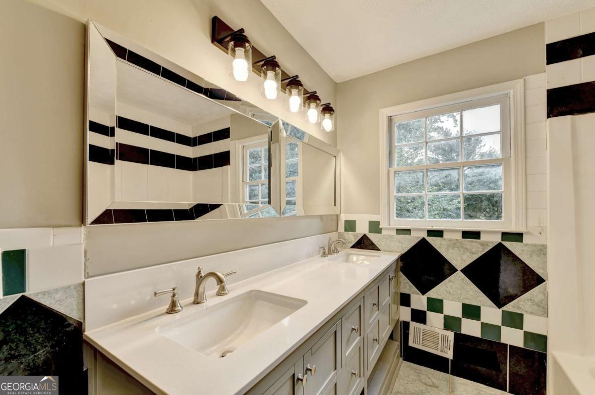 759 Springwood Drive Nw Property Photo 32