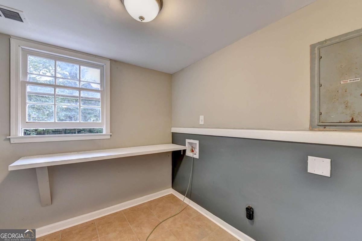 759 Springwood Drive Nw Property Photo 44