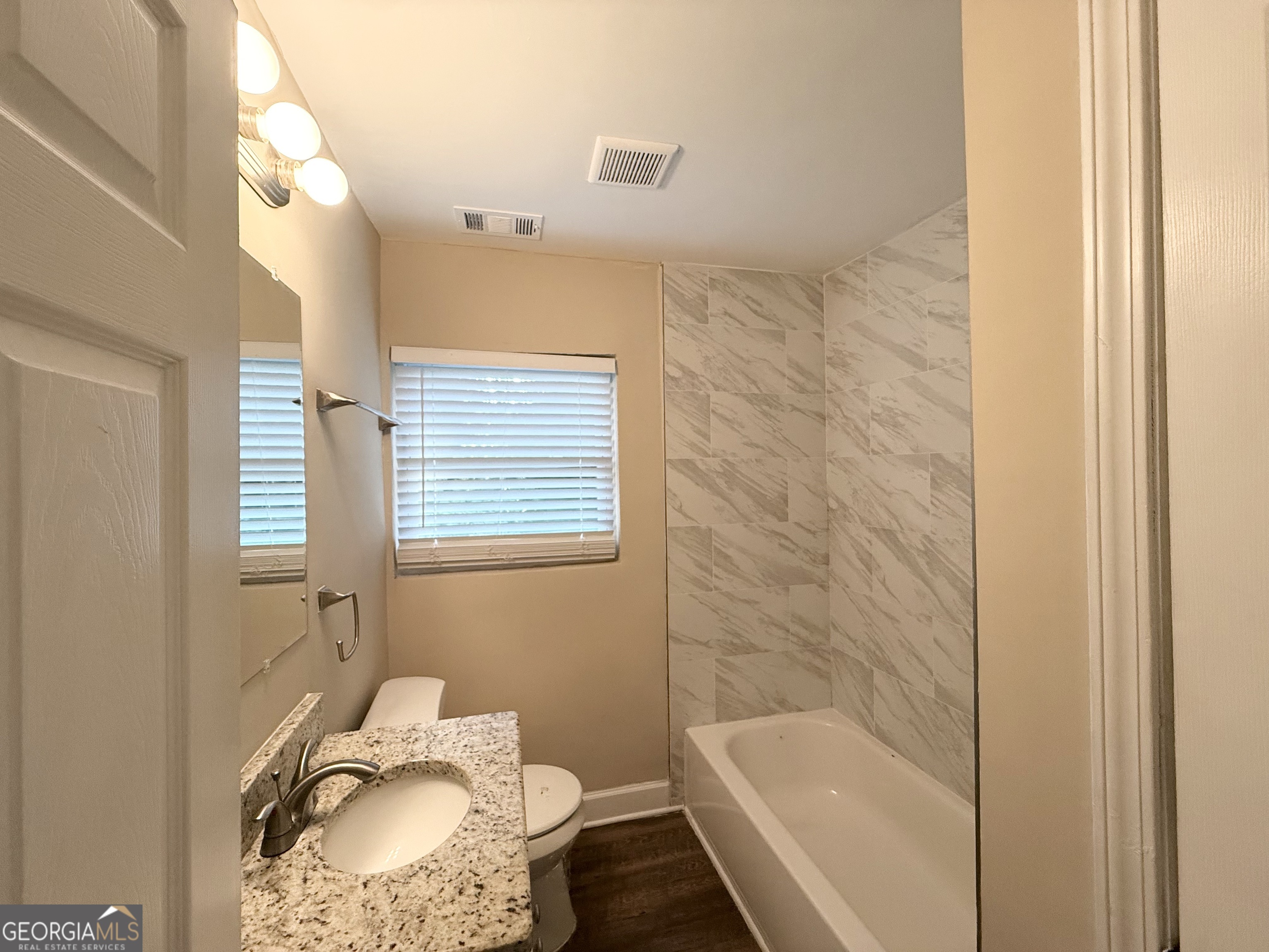 1743 Carter Circle Property Photo 7
