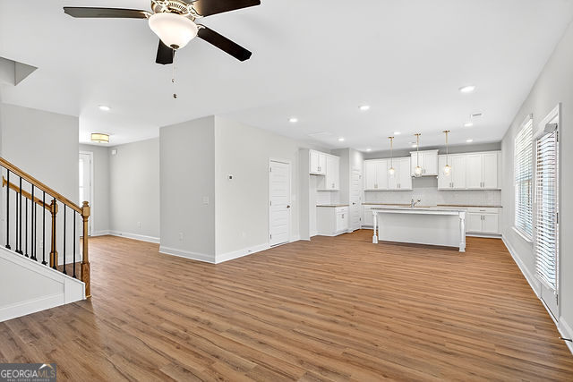 497 Lawson Drive # 27 Property Photo 6