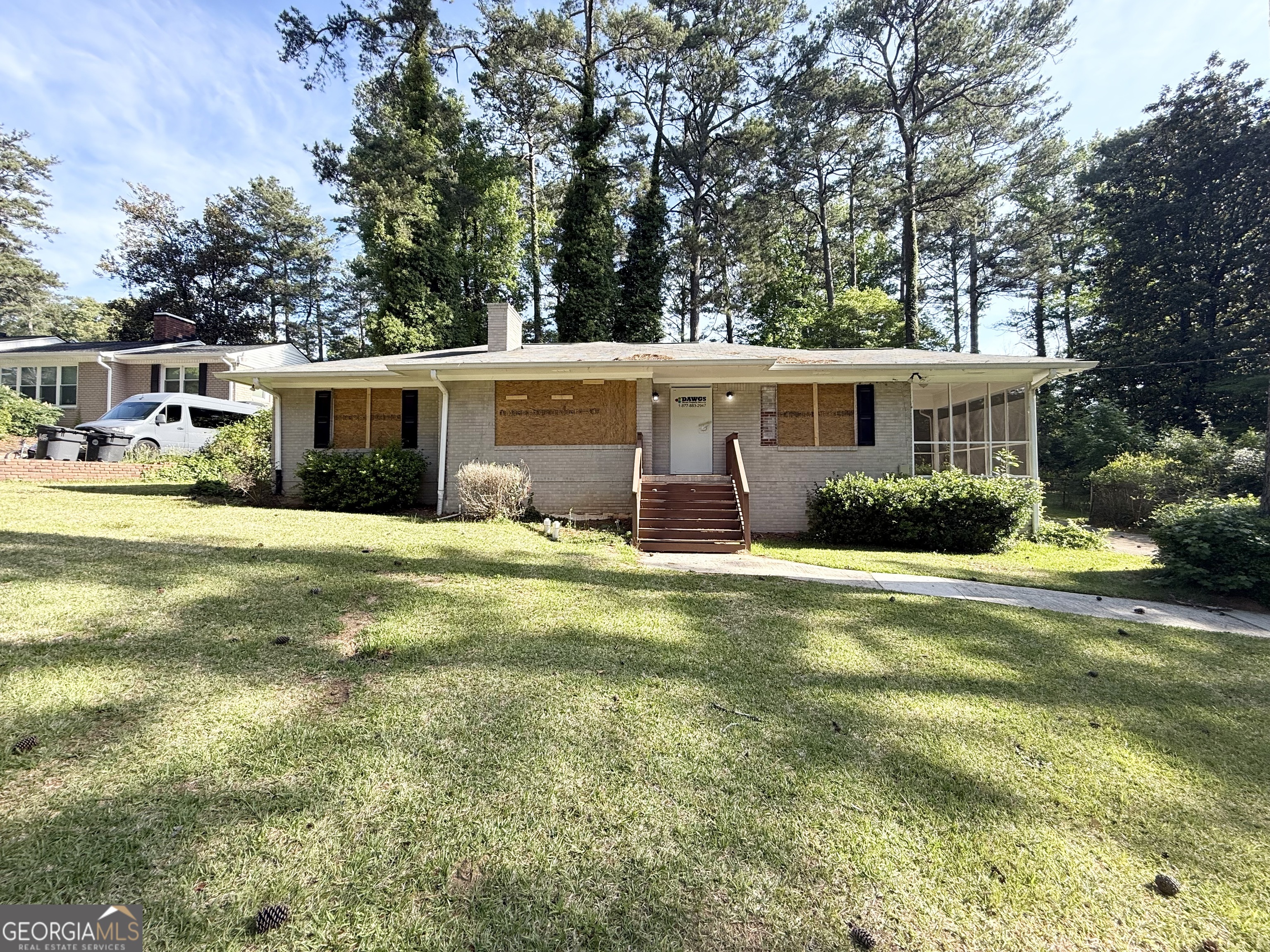 2541 Headland Drive Property Photo 2