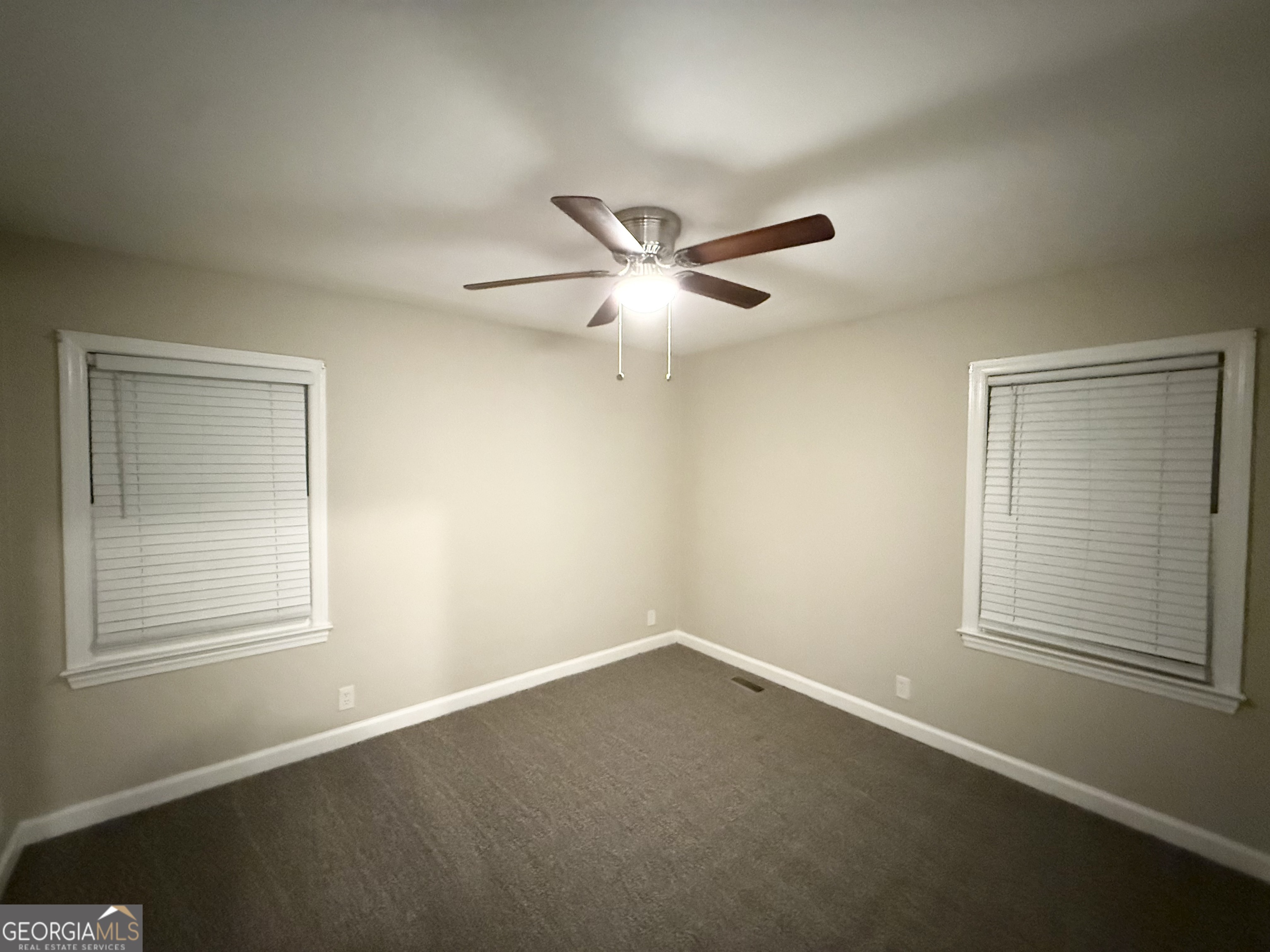 2541 Headland Drive Property Photo 7