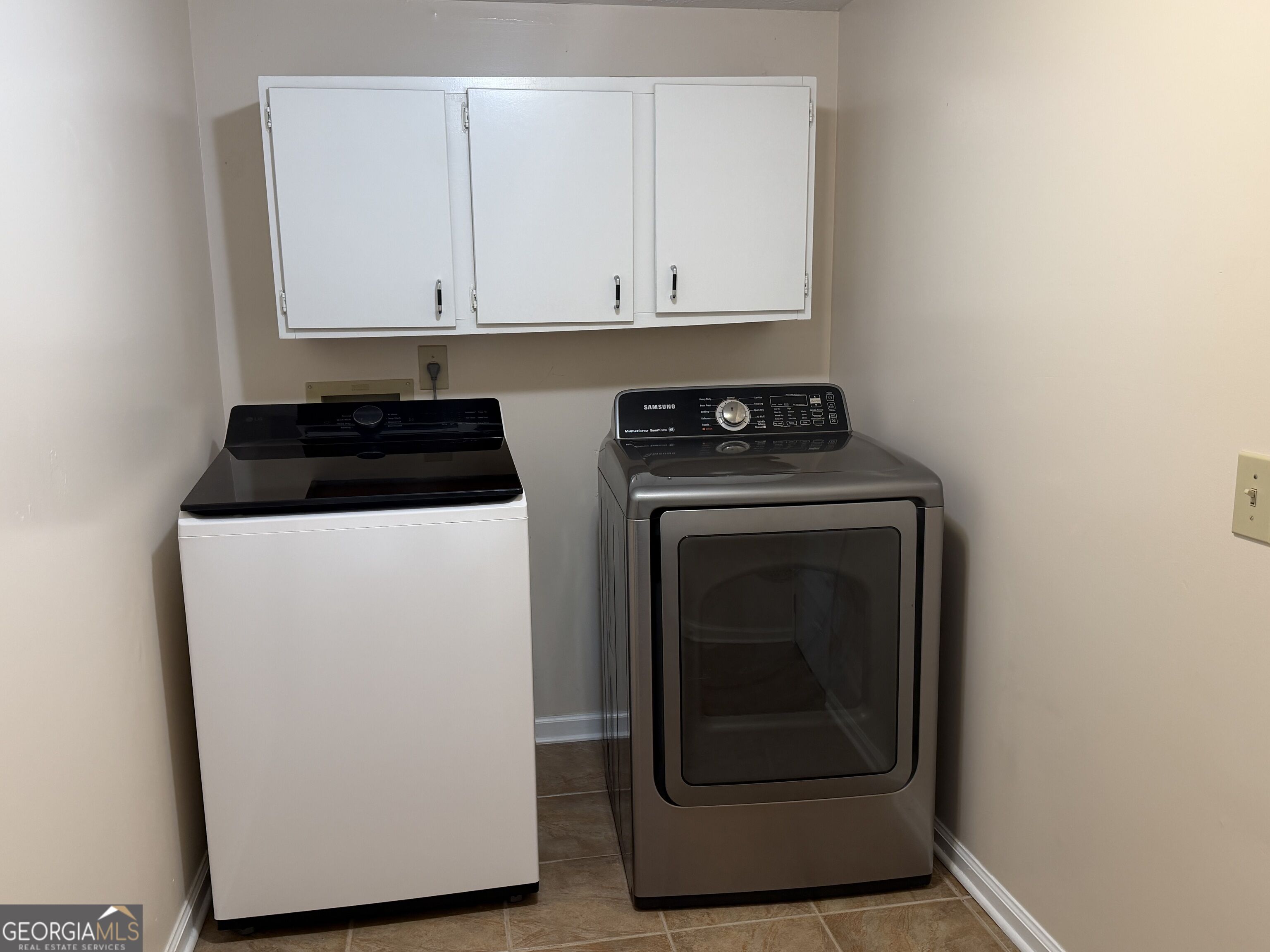 4654 Hampton Ne Property Photo 11