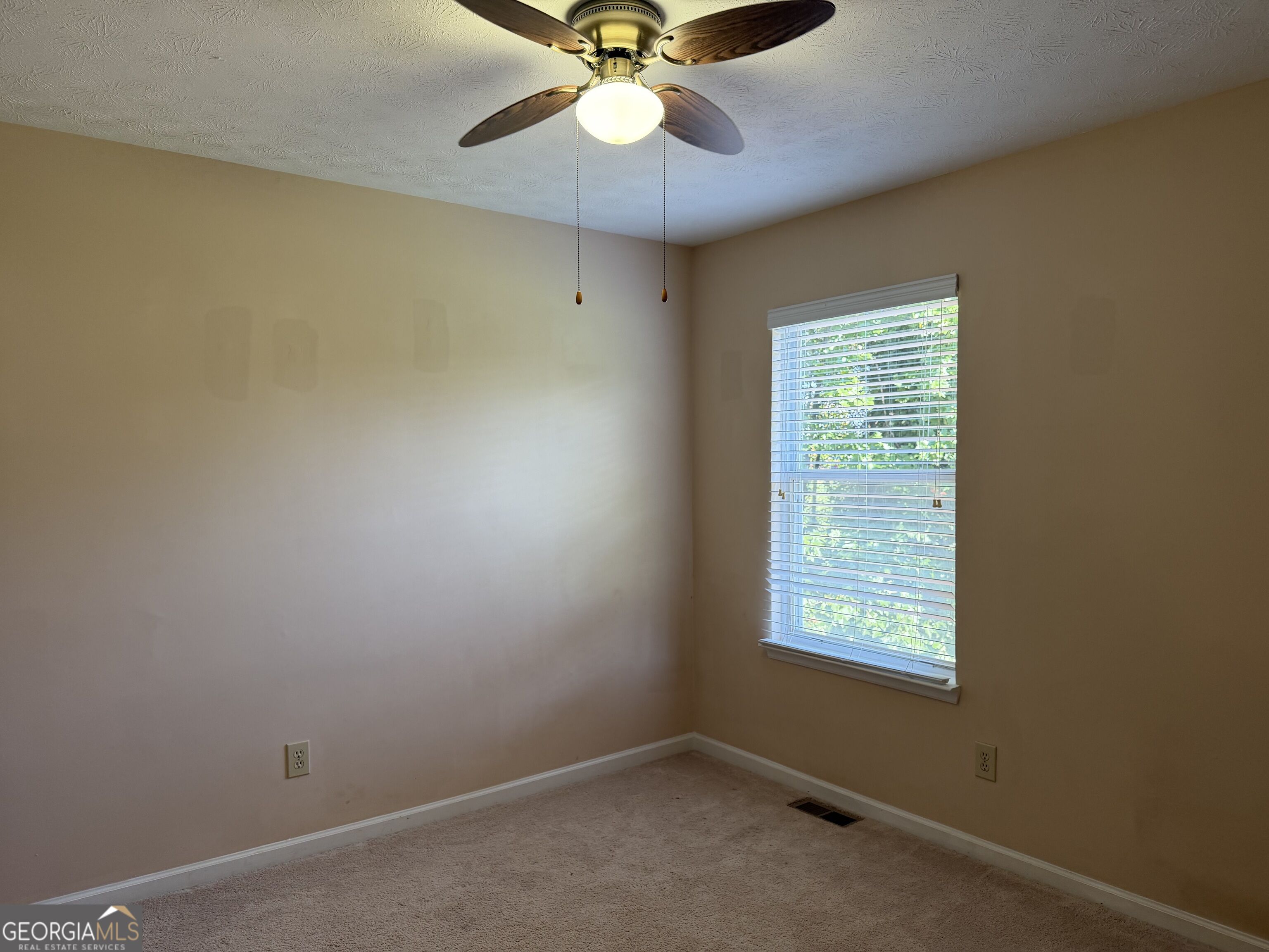 4654 Hampton Ne Property Photo 22