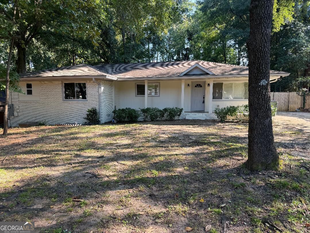 2192 Ne Dering Circle Ne Property Photo 2