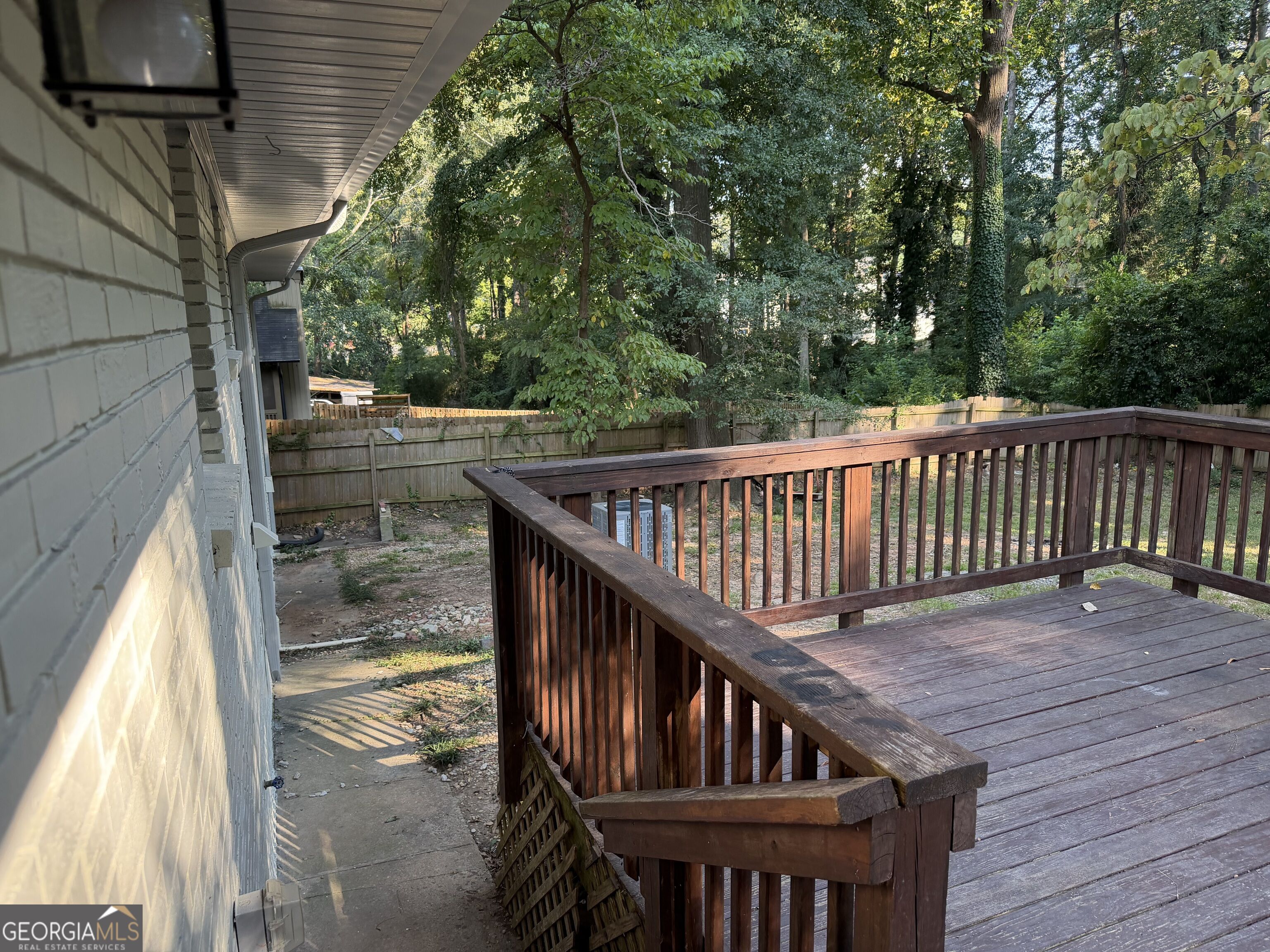 2192 Ne Dering Circle Ne Property Photo 5