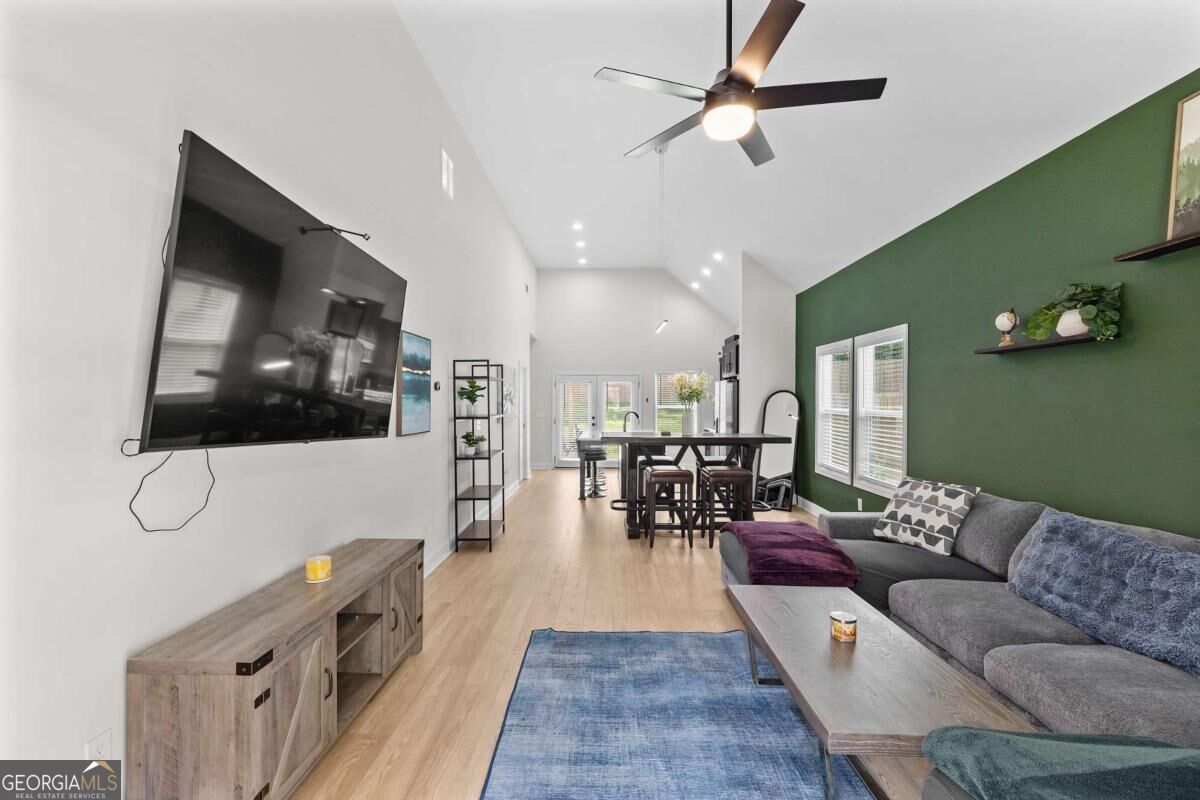 624 Robert Street Nw Property Photo 6