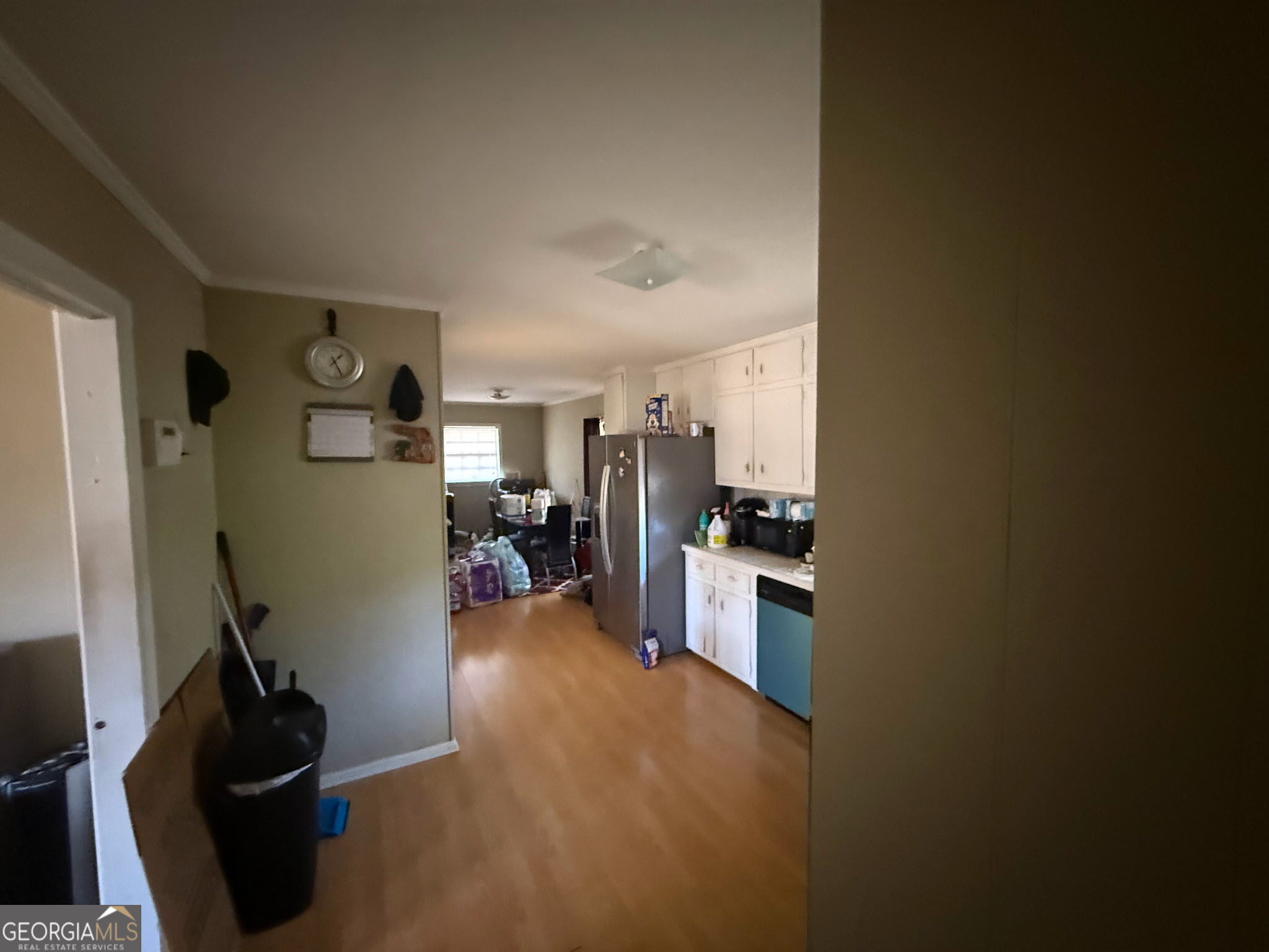 856 Virginia Court Property Photo 3