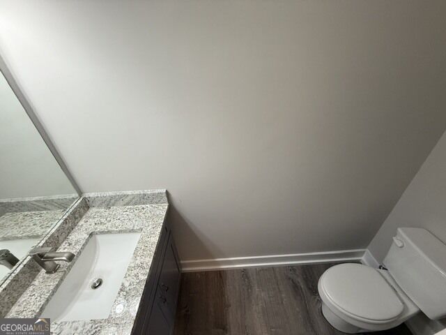 180 Lowry Street Property Photo 8
