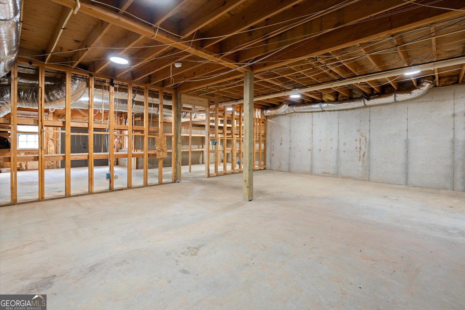 304 Pinehurst Way Property Photo 43