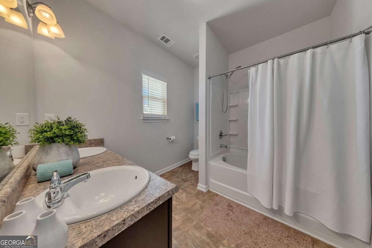 308 Valley Crossing Property Photo 20
