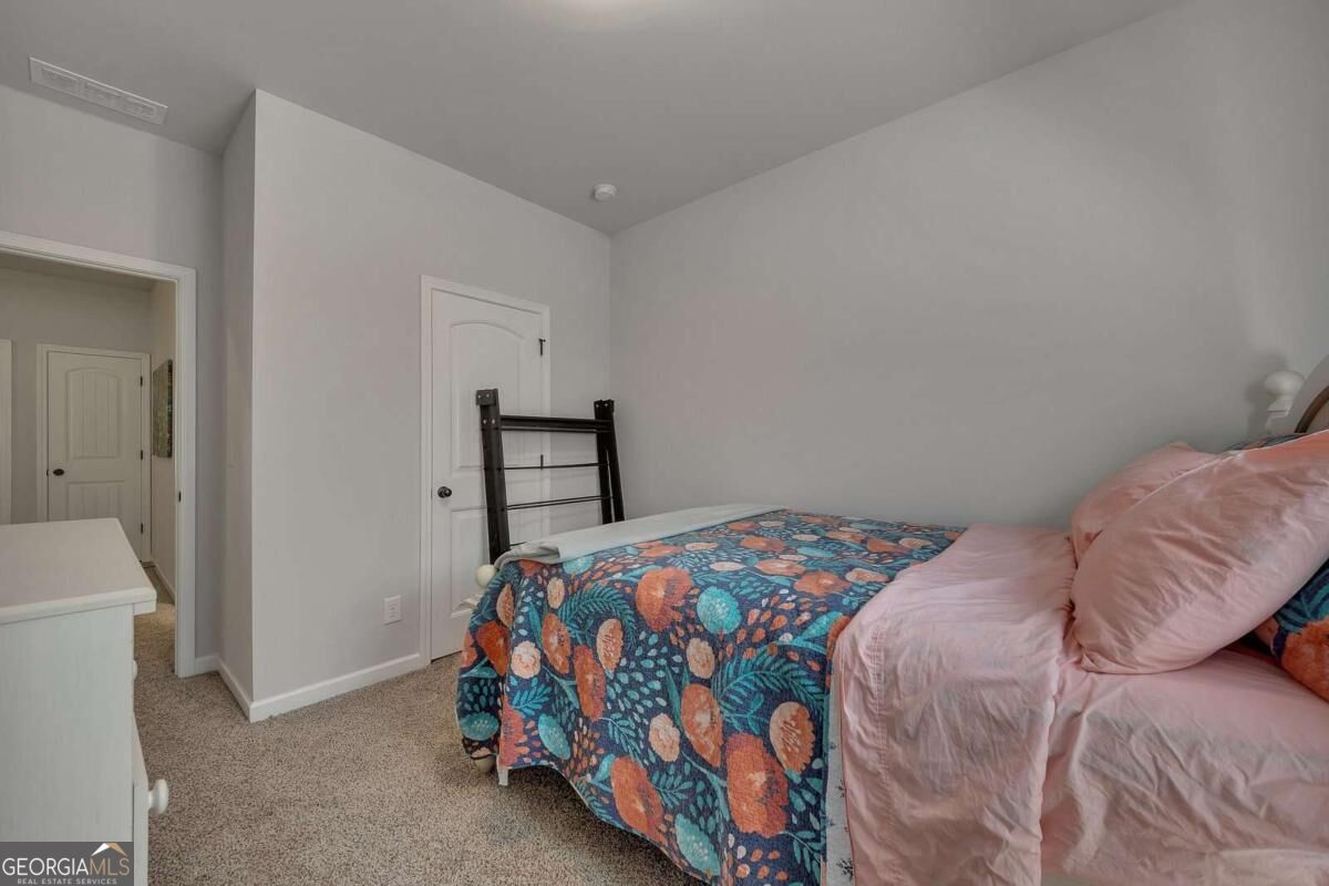 308 Valley Crossing Property Photo 26