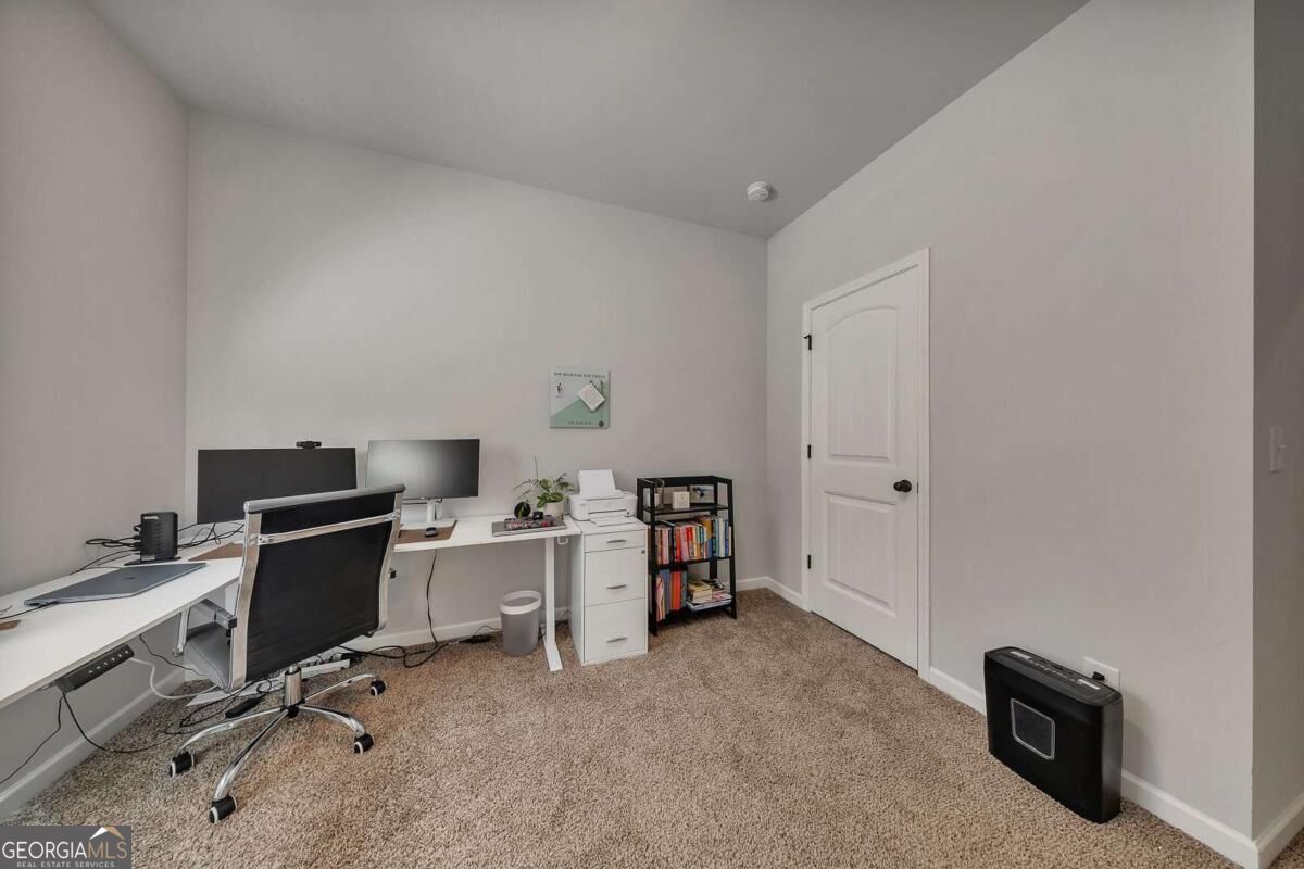 308 Valley Crossing Property Photo 28