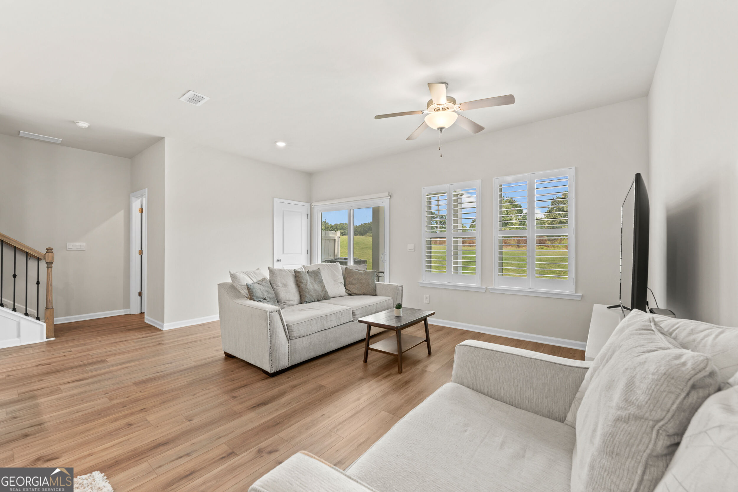 1752 Villageside Court Property Photo 8