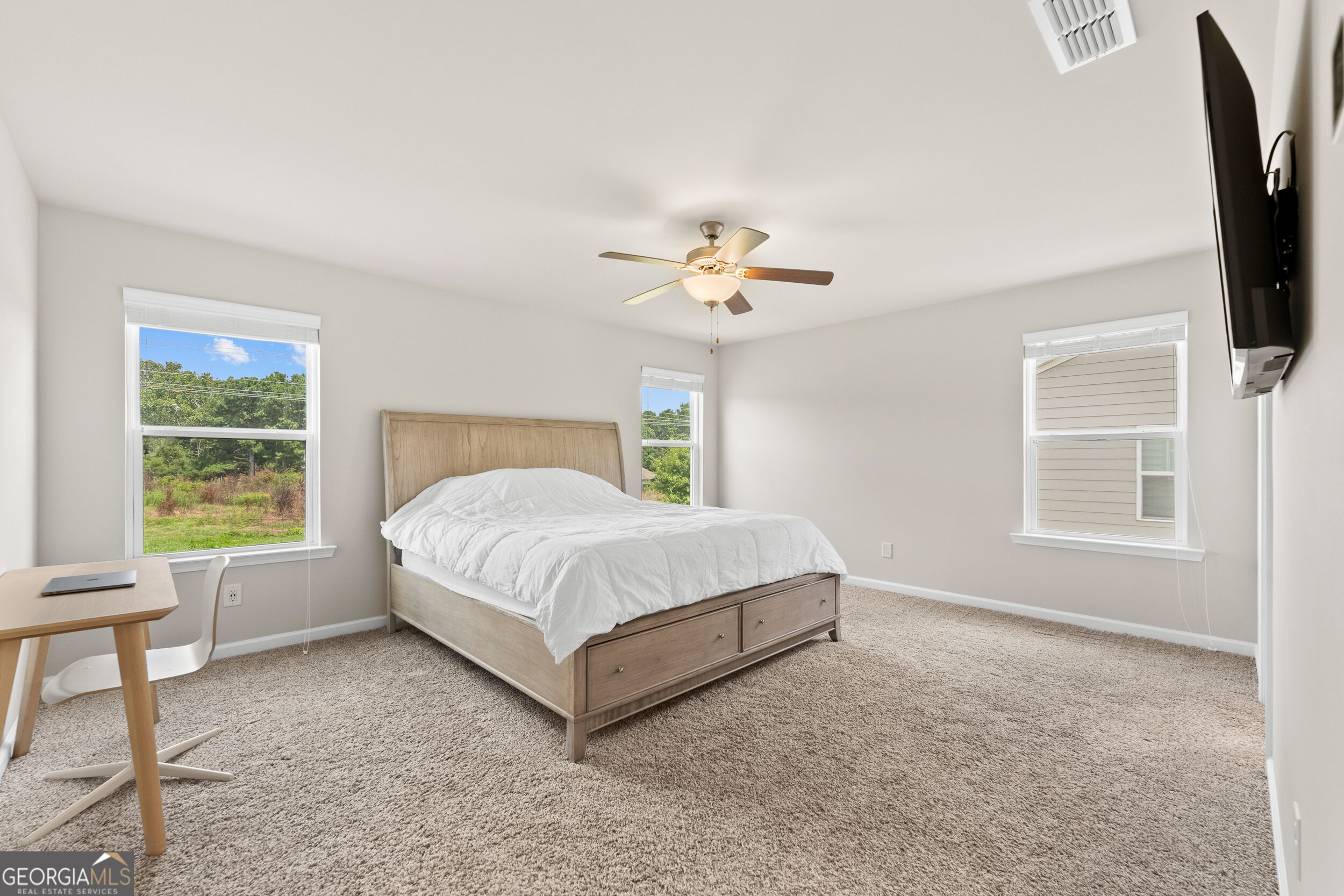 1752 Villageside Court Property Photo 17