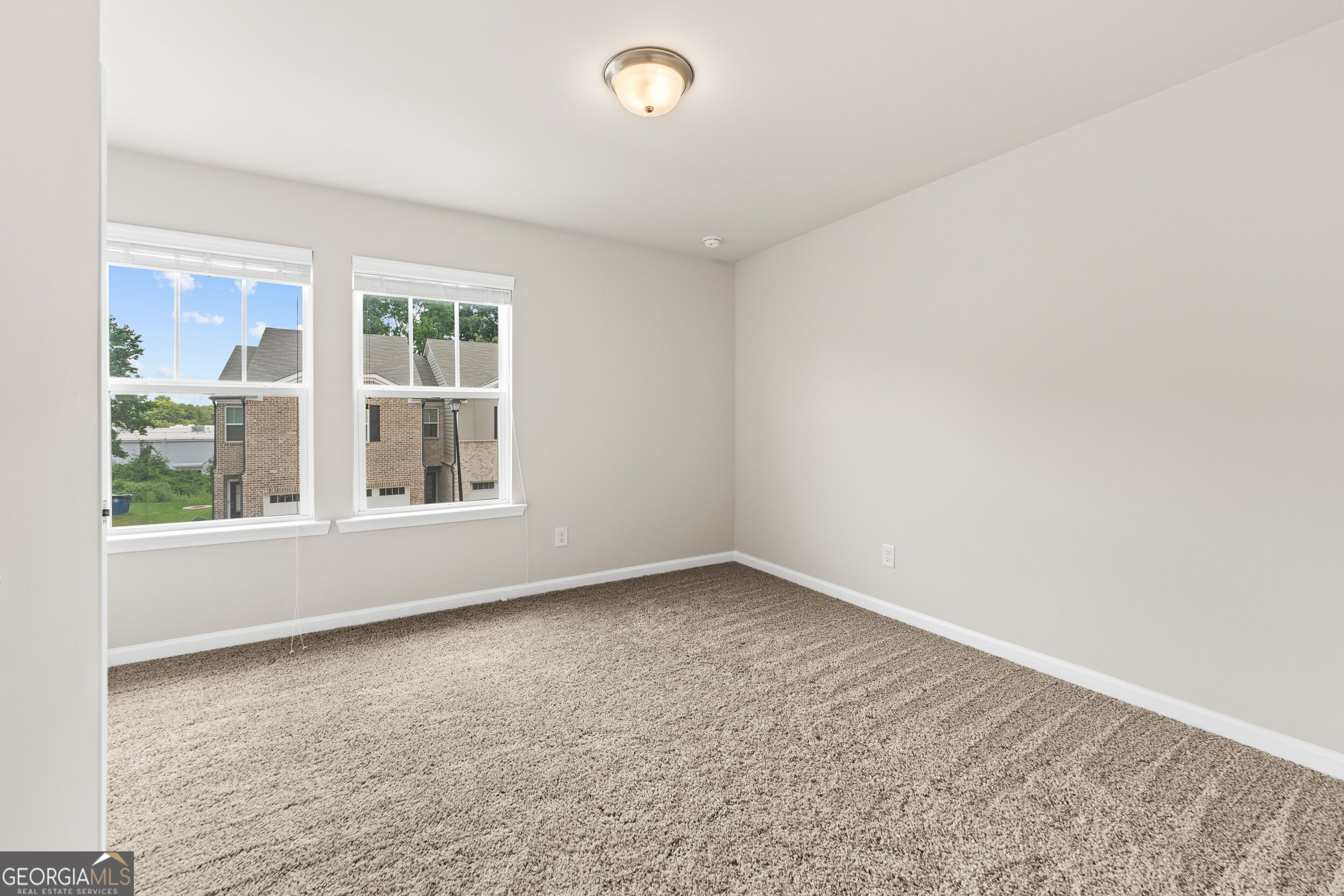 1752 Villageside Court Property Photo 24