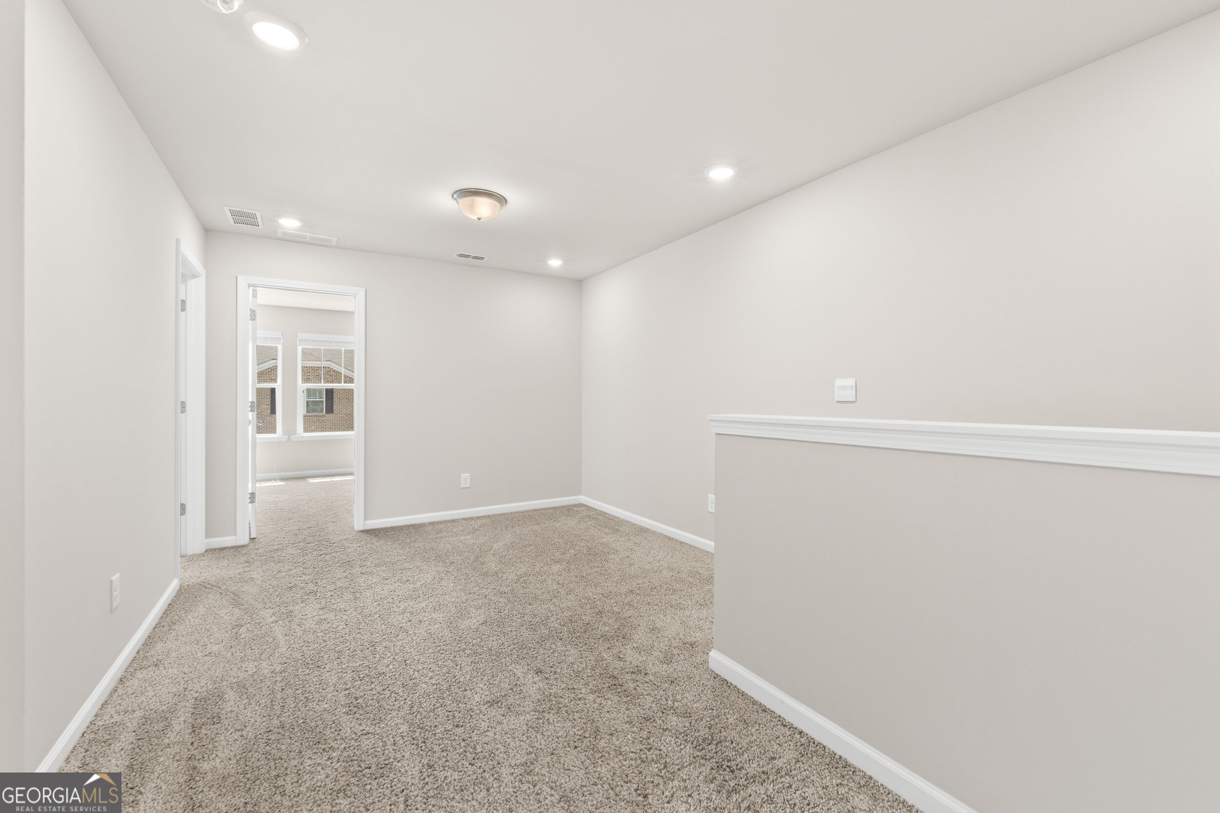 1752 Villageside Court Property Photo 32