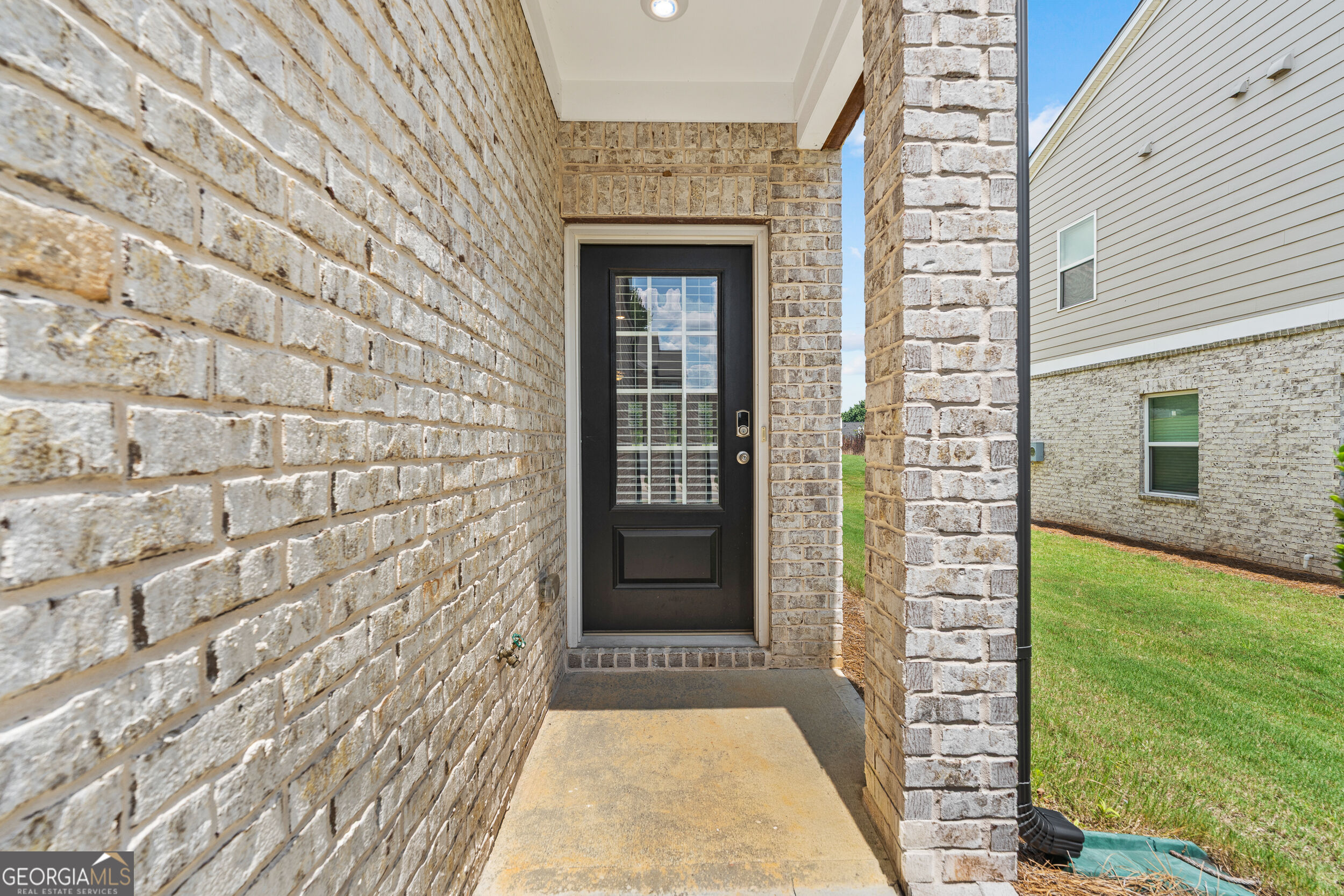 1752 Villageside Court Property Photo 34