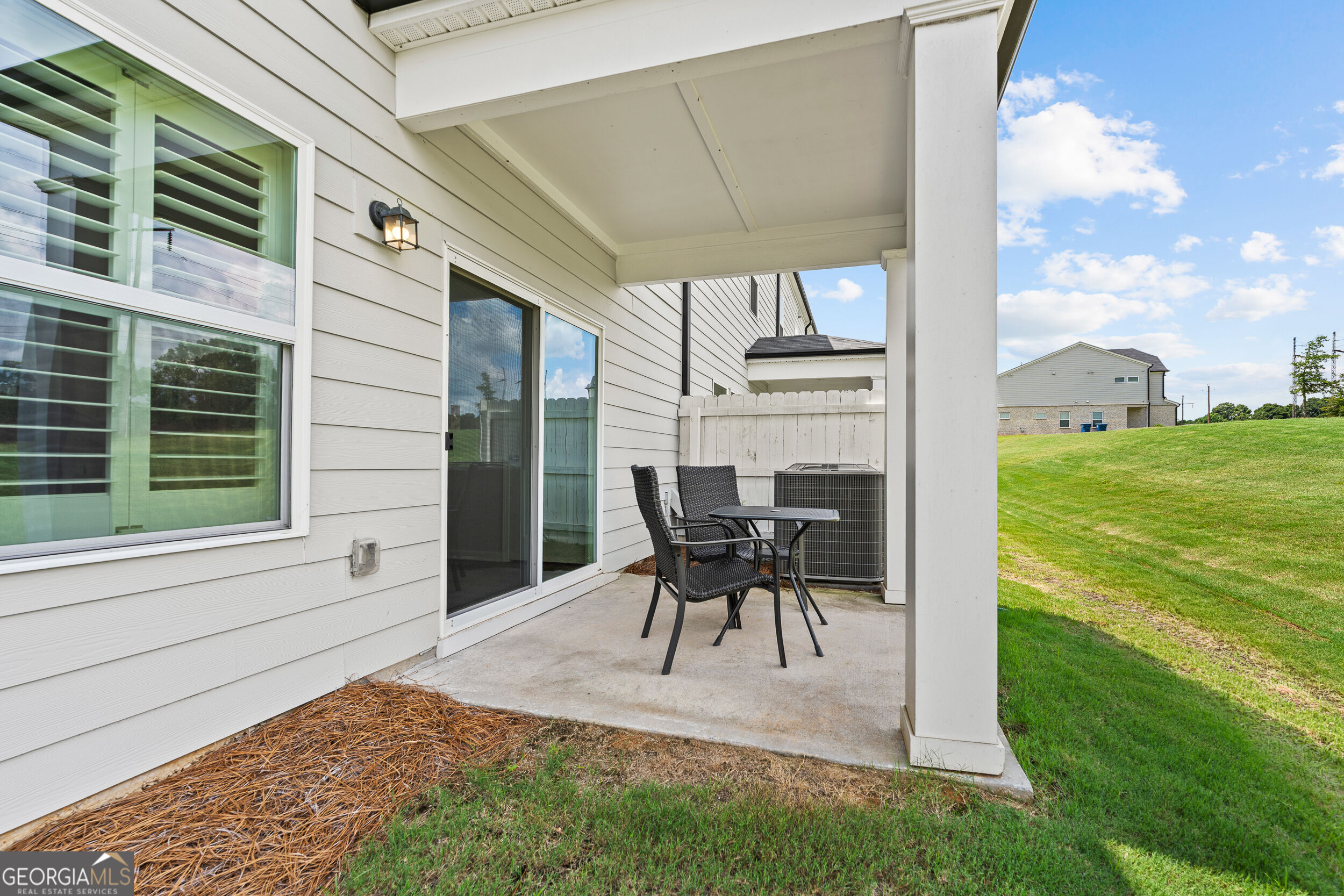 1752 Villageside Court Property Photo 38