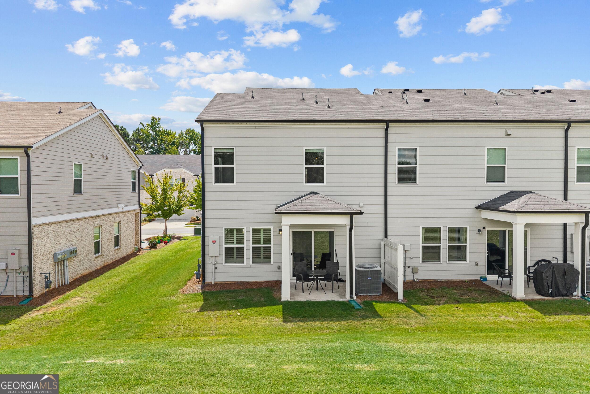 1752 Villageside Court Property Photo 41