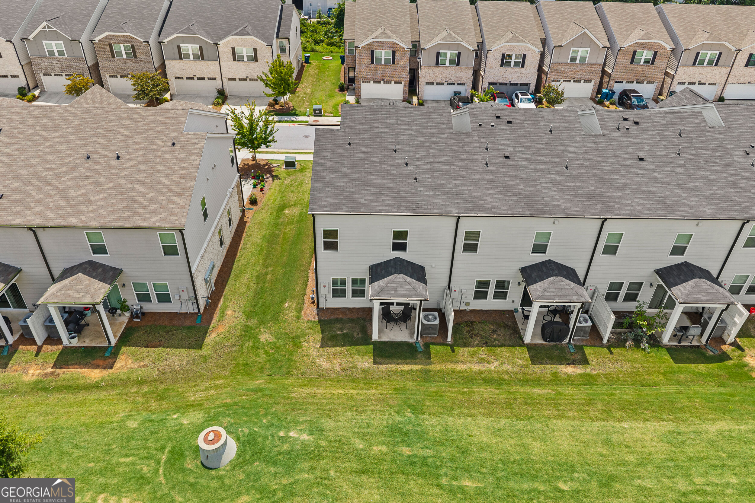 1752 Villageside Court Property Photo 44