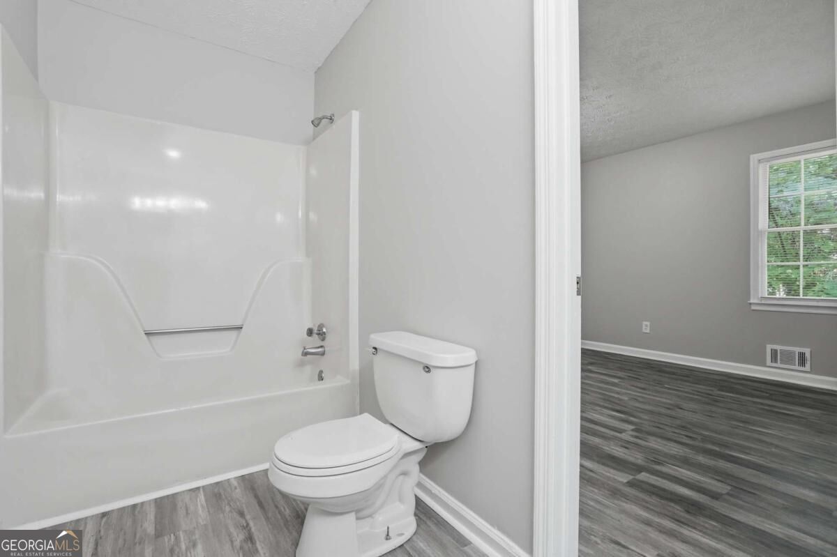 5342 Ridgemere Court Property Photo 13