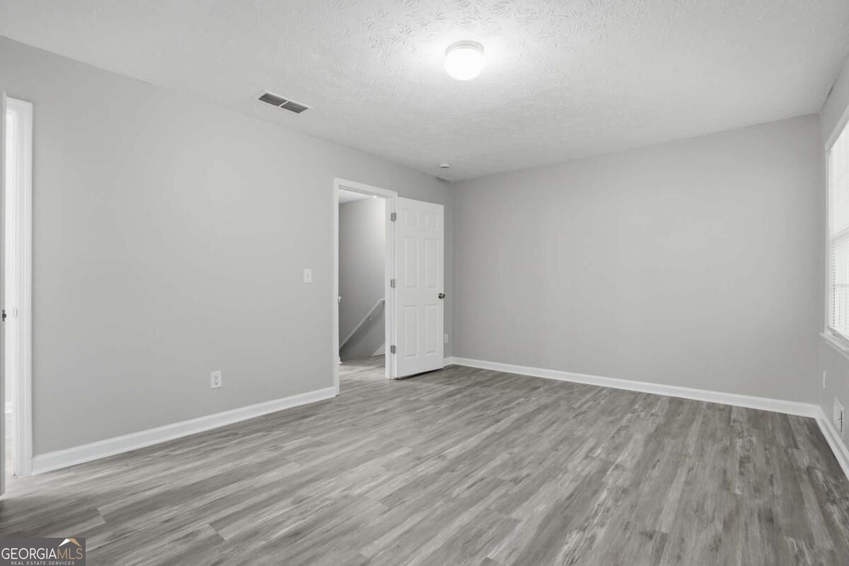 5342 Ridgemere Court Property Photo 16