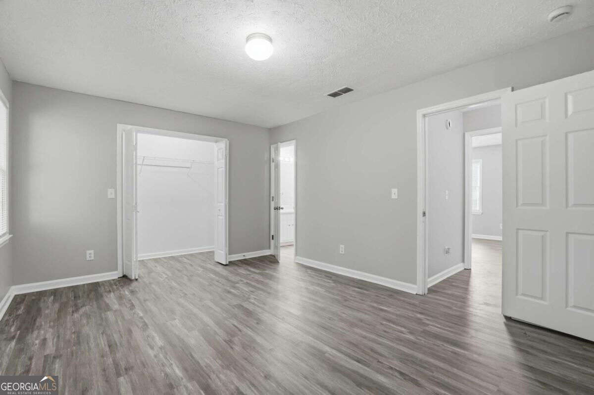 5342 Ridgemere Court Property Photo 17