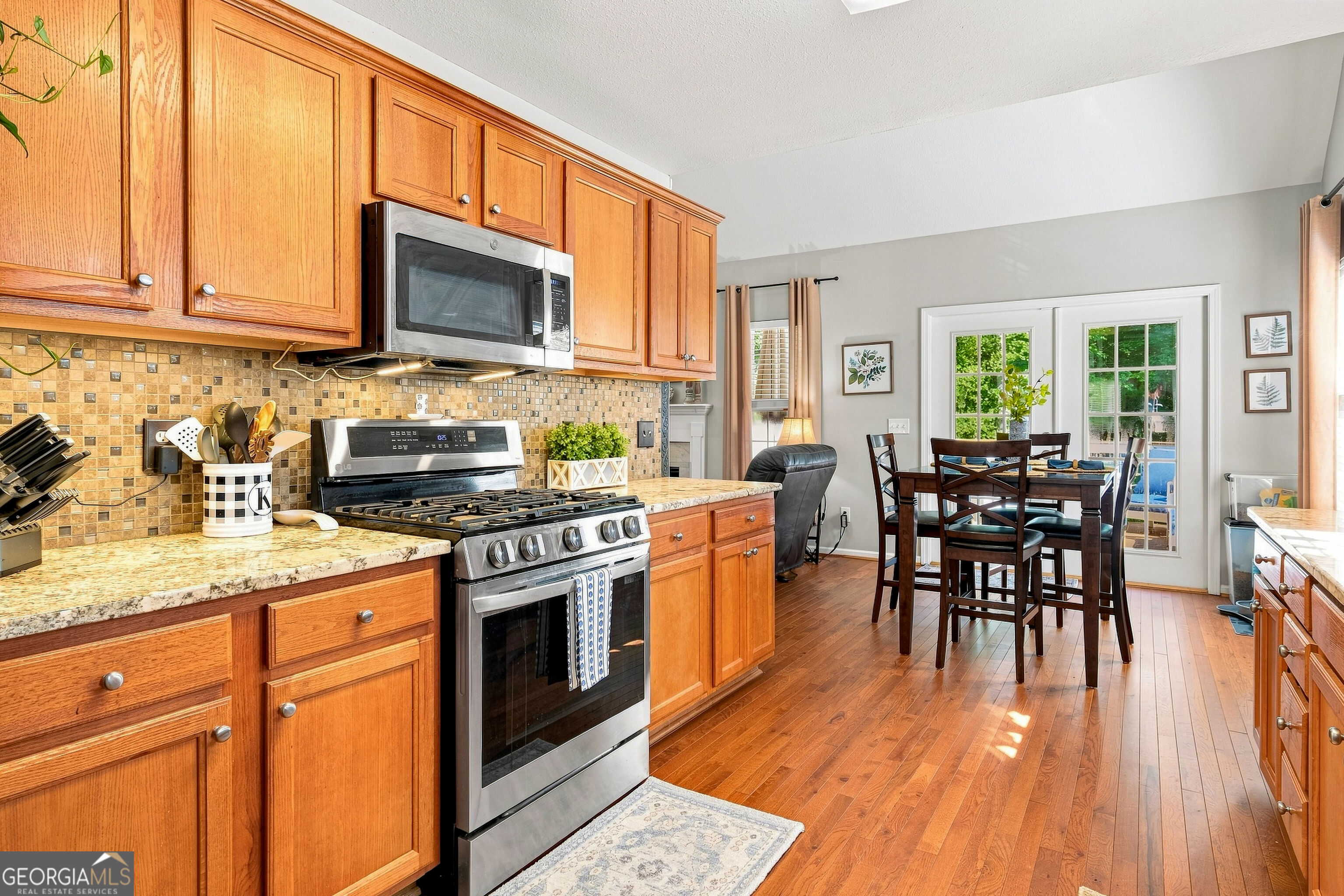 5863 Bay View Drive Property Photo 11