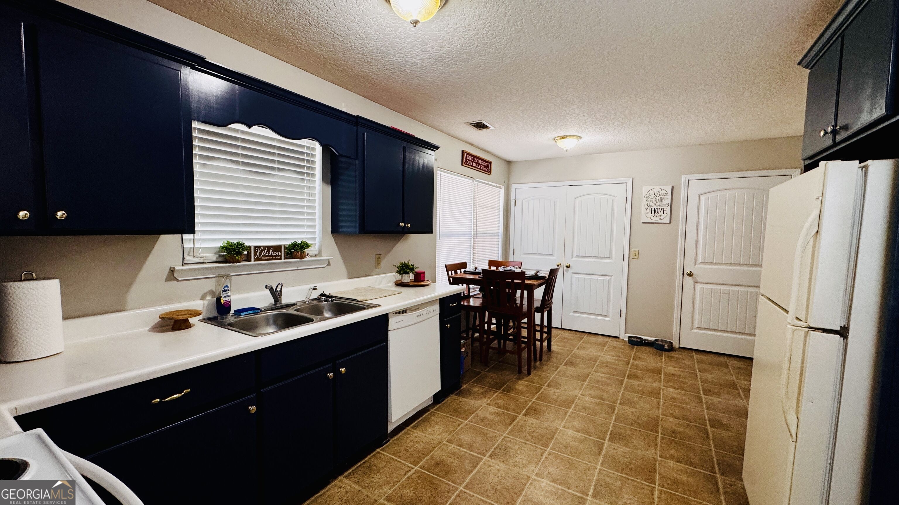 122 Pearson Street Property Photo 6