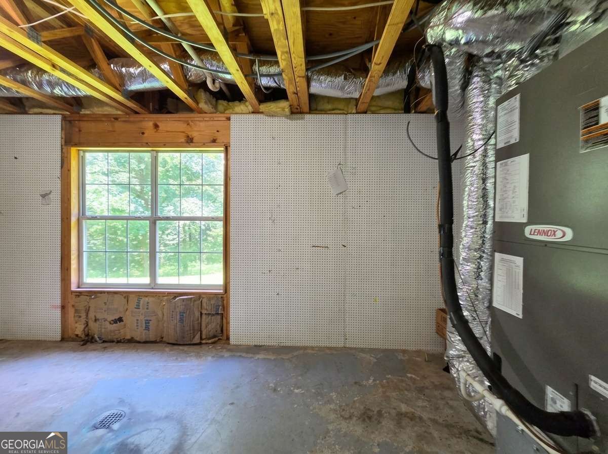 2095 Oakpointe Court Property Photo 34