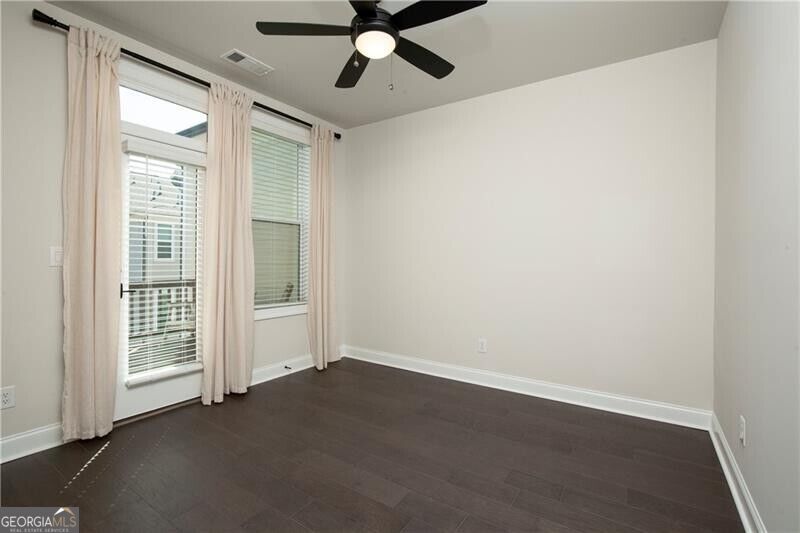 136 Everley Walk Property Photo 32