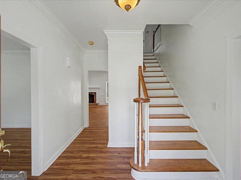 2007 Sheffield Place Property Photo 8