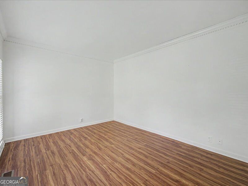 2007 Sheffield Place Property Photo 30