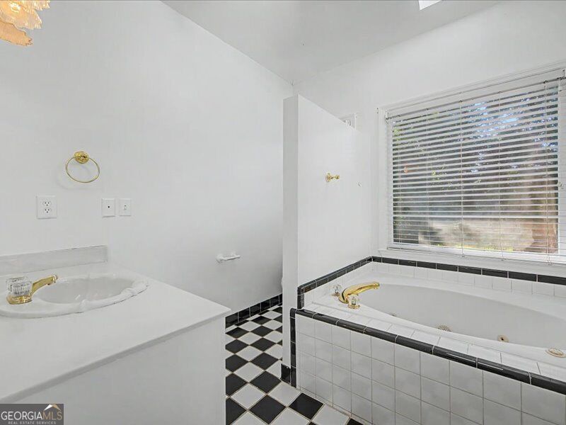 2007 Sheffield Place Property Photo 35