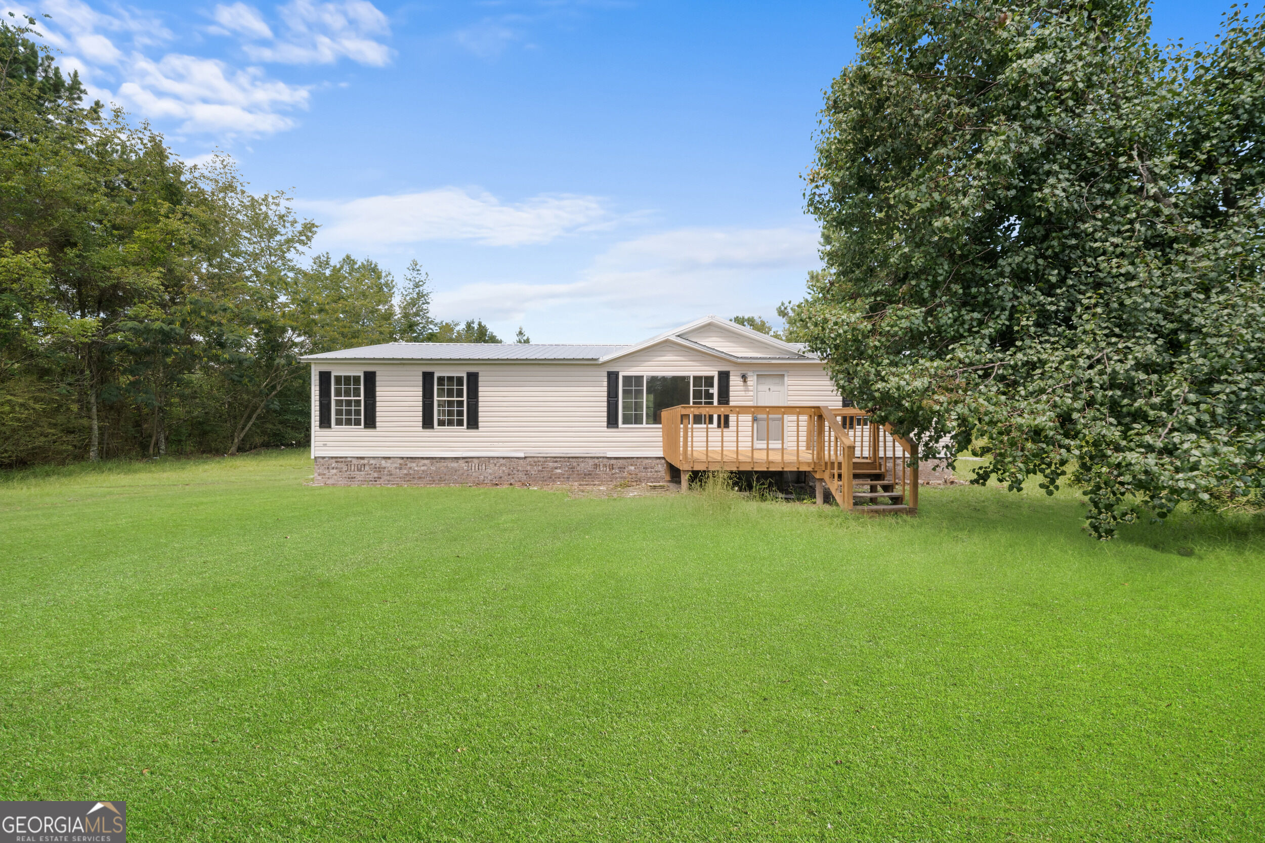 220 Annies Lane Property Photo 1