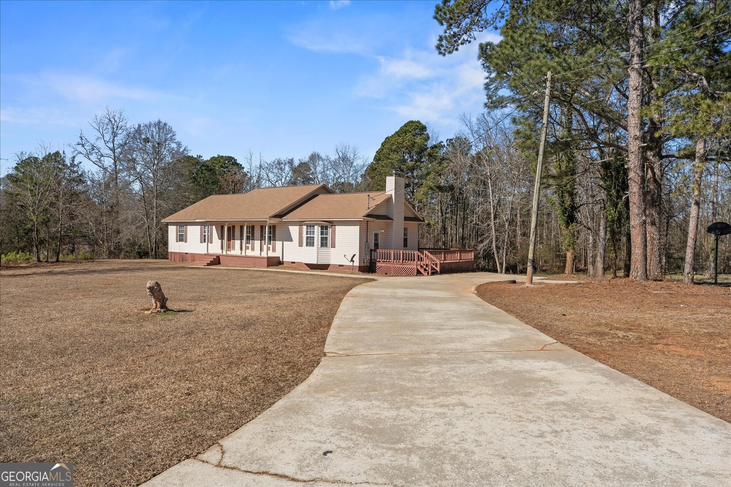 1328 Ward Drive Property Photo 2