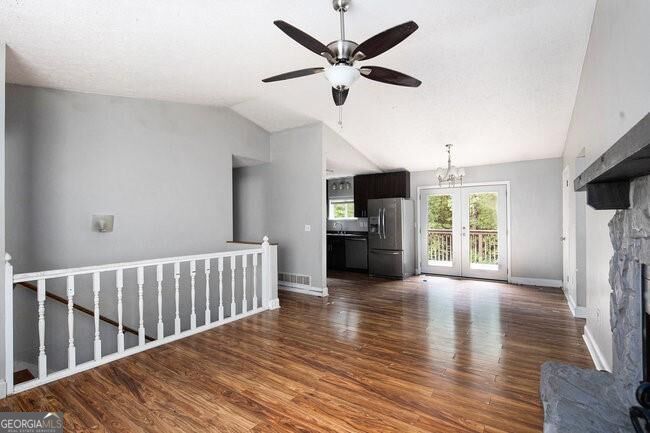 8955 Ochil Lane Property Photo 6