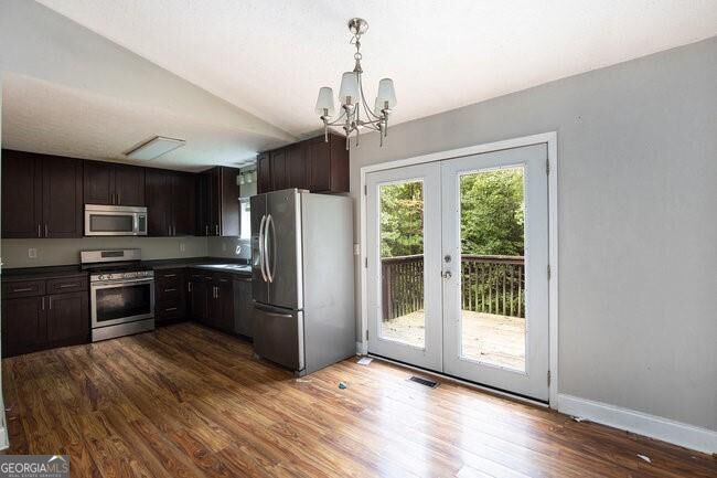 8955 Ochil Lane Property Photo 10
