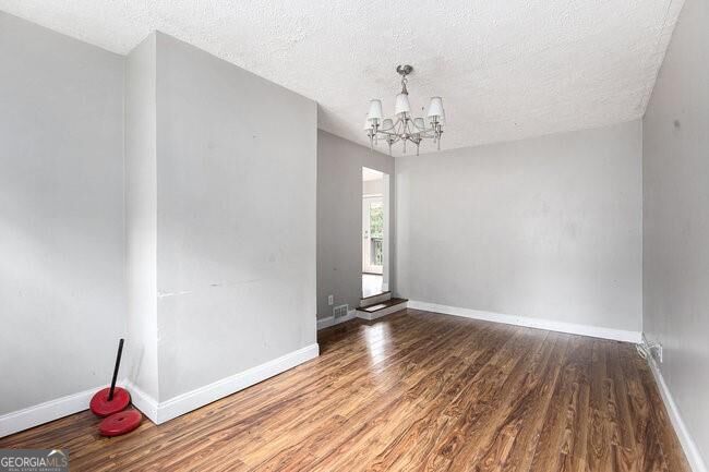 8955 Ochil Lane Property Photo 15