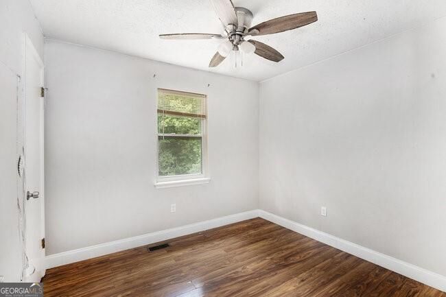 8955 Ochil Lane Property Photo 22