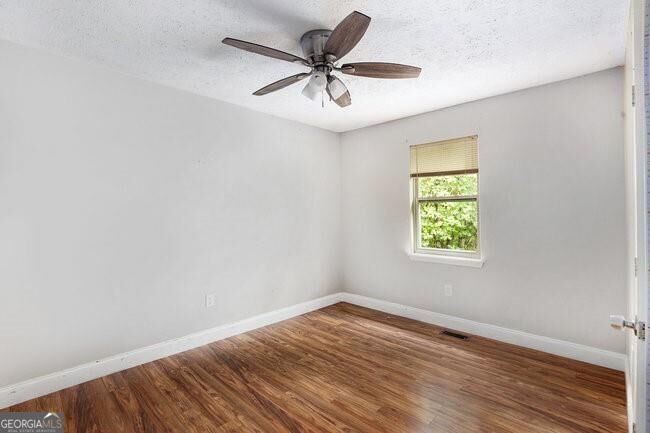 8955 Ochil Lane Property Photo 24
