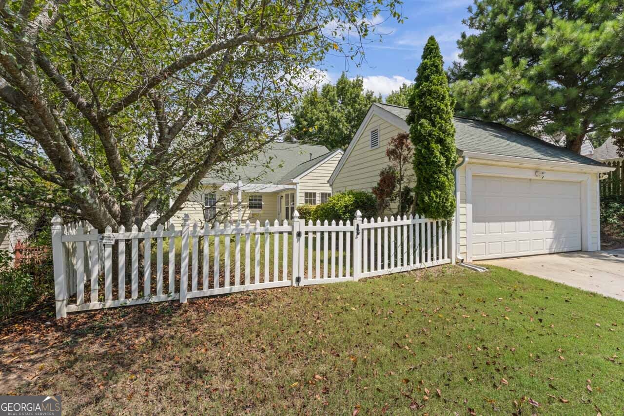 611 Brookwater Drive Property Photo 35