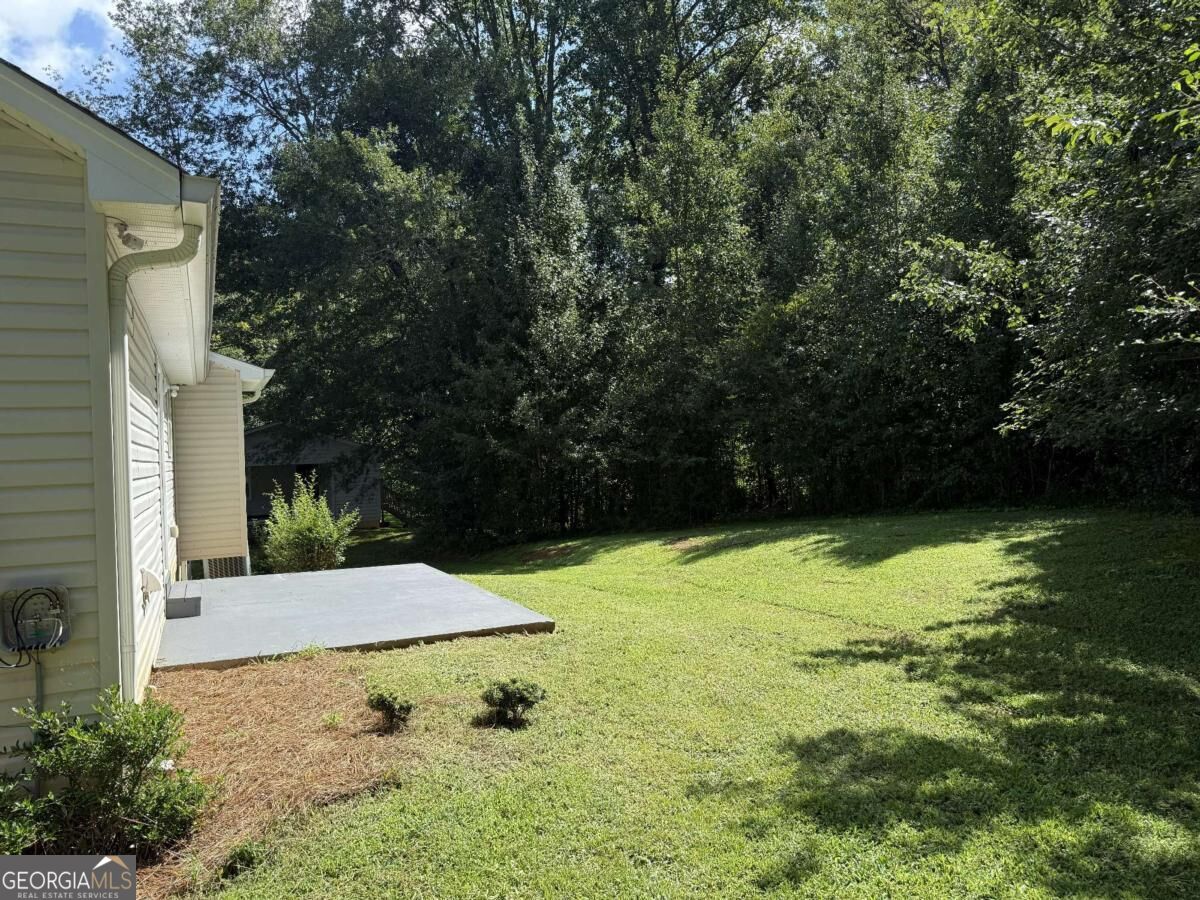 4411 Whitmire Circle Property Photo 4