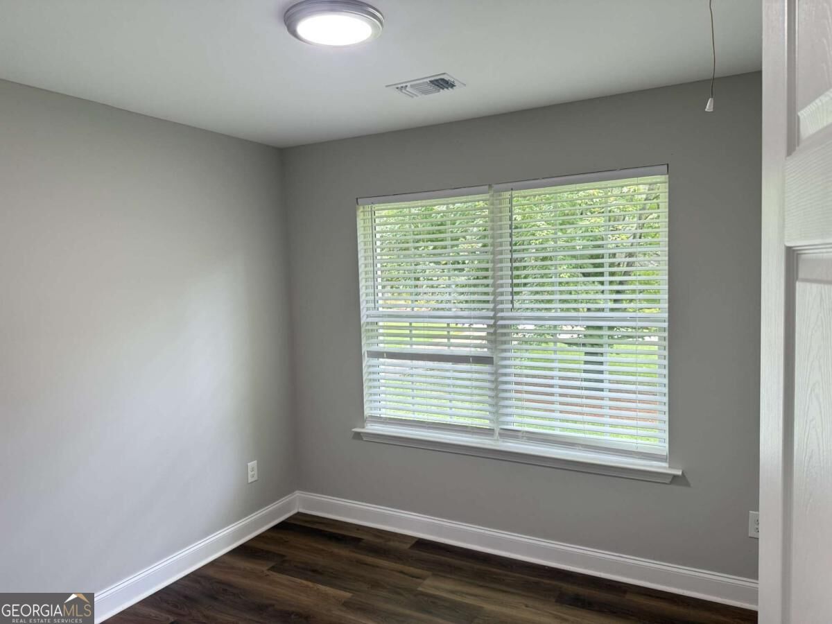 4411 Whitmire Circle Property Photo 13