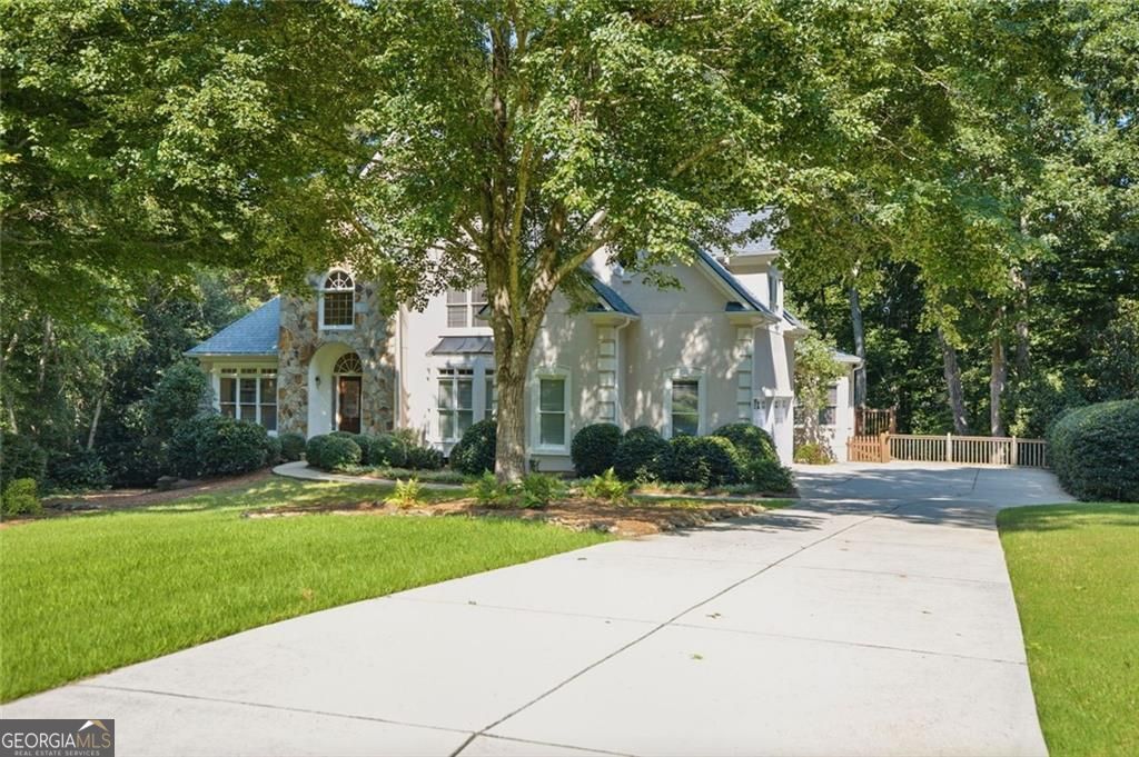 865 Dockbridge Way Property Photo 2