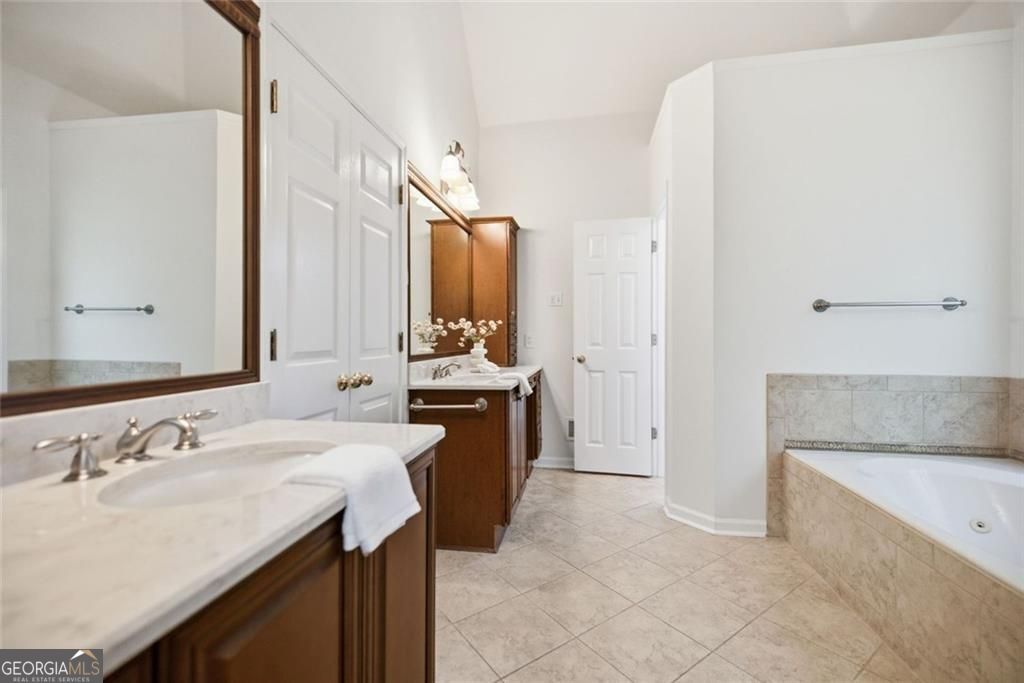 865 Dockbridge Way Property Photo 29